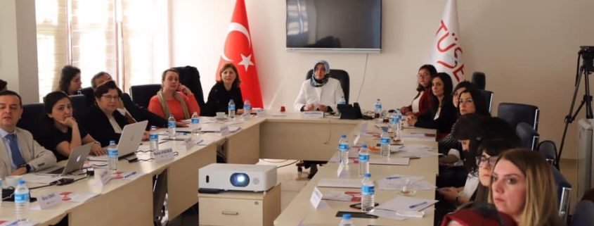  Türk Ebeler Derneği